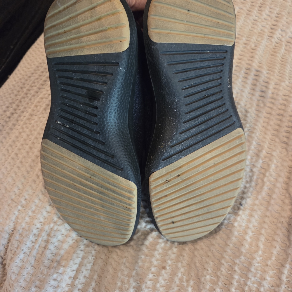 Allbirds Women's Classic Wool Shoes - Natural Black - Picture 5 of 5